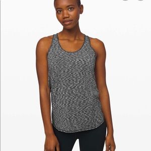 Lululemon - Essential Tank Pleated